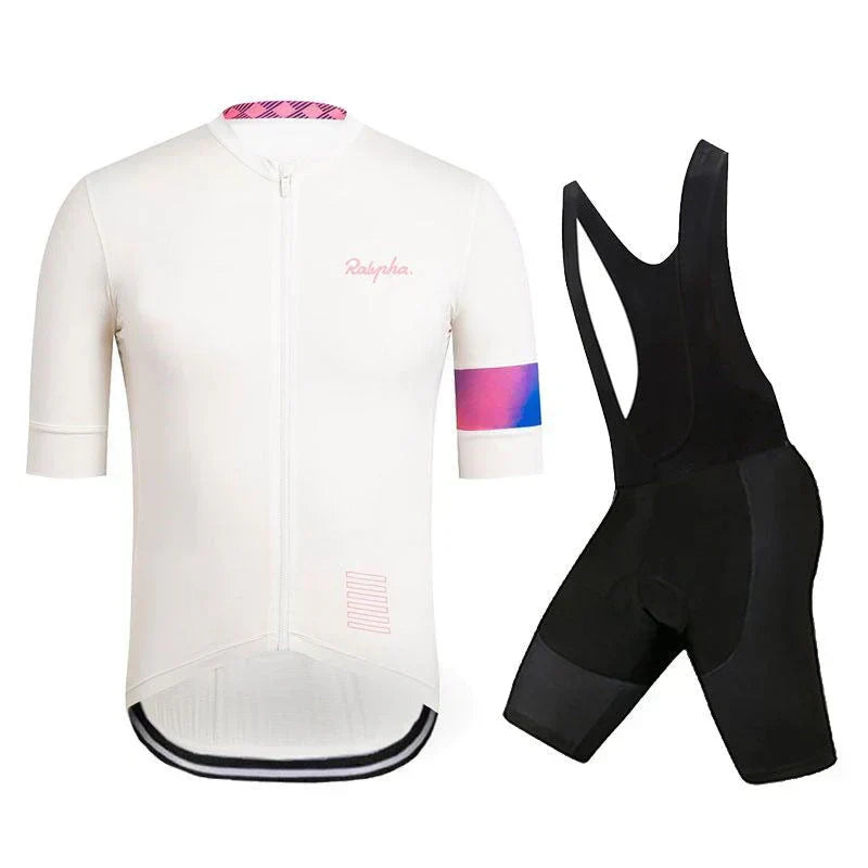 Rapha | Damen-Fahrradensemble – Komfort, Leistung und Stil